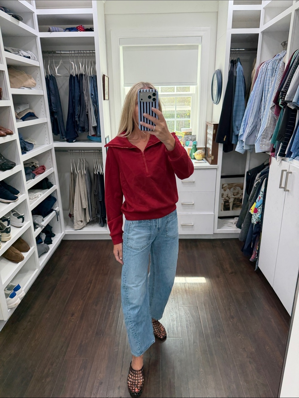 Amazon Women's Red Half-Zip Pullover Sweatshirt XS - Picture 2 of 8